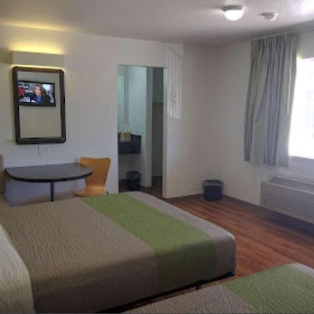 American Inn Hawthorne Eksteriør bilde